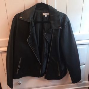 Faux leather jacket xl black. Moto style